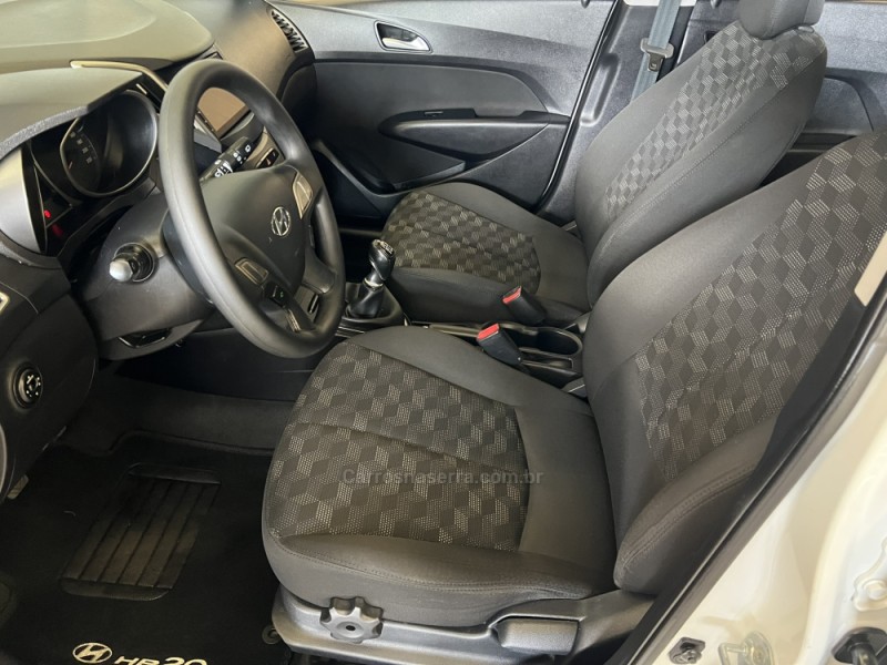 HB20 1.6 COMFORT 16V FLEX 4P MANUAL - 2016 - SAPIRANGA