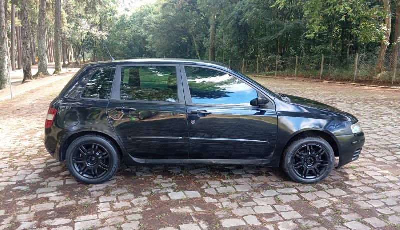 STILO 1.8 MPI 16V GASOLINA 4P MANUAL - 2003 - CAXIAS DO SUL