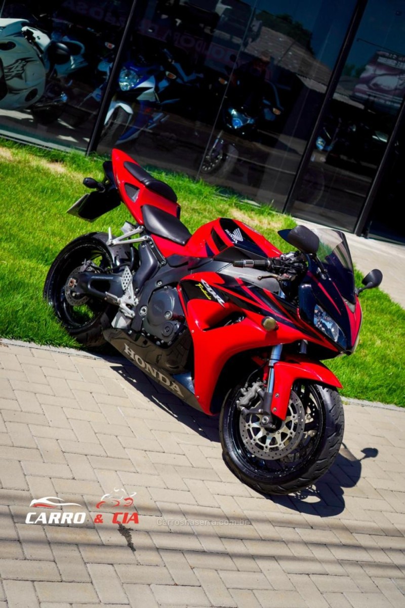 CBR 1000RR FIREBLADE - 2006 - SANTA CRUZ DO SUL