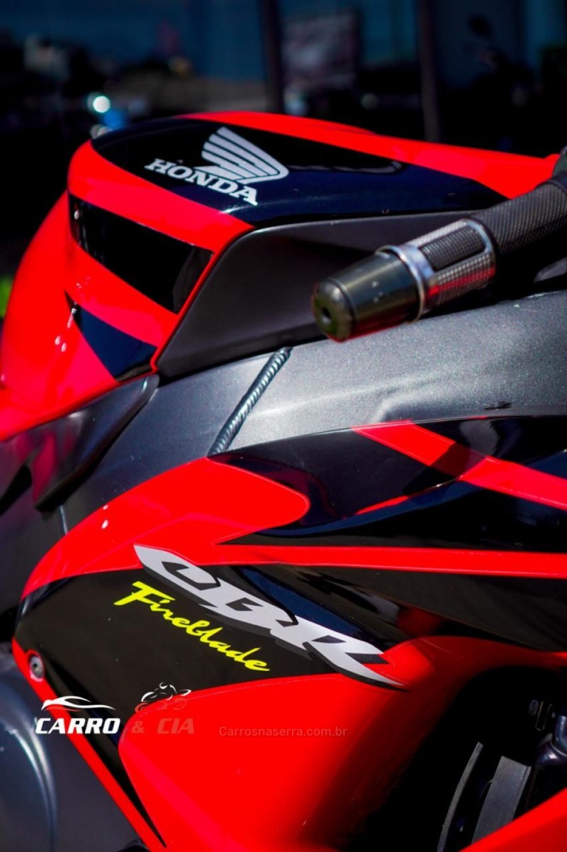 CBR 1000RR FIREBLADE - 2006 - SANTA CRUZ DO SUL