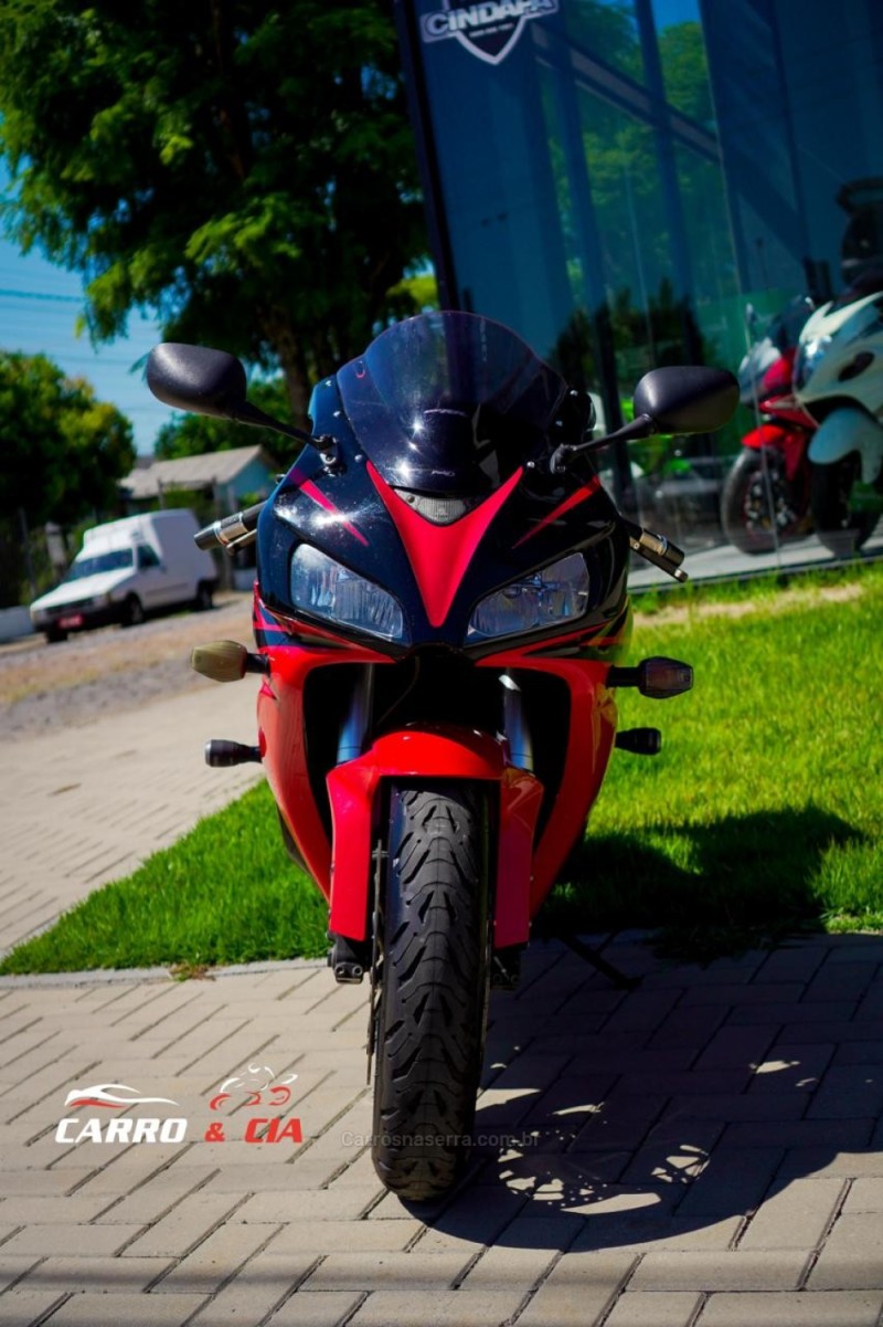 CBR 1000RR FIREBLADE - 2006 - SANTA CRUZ DO SUL
