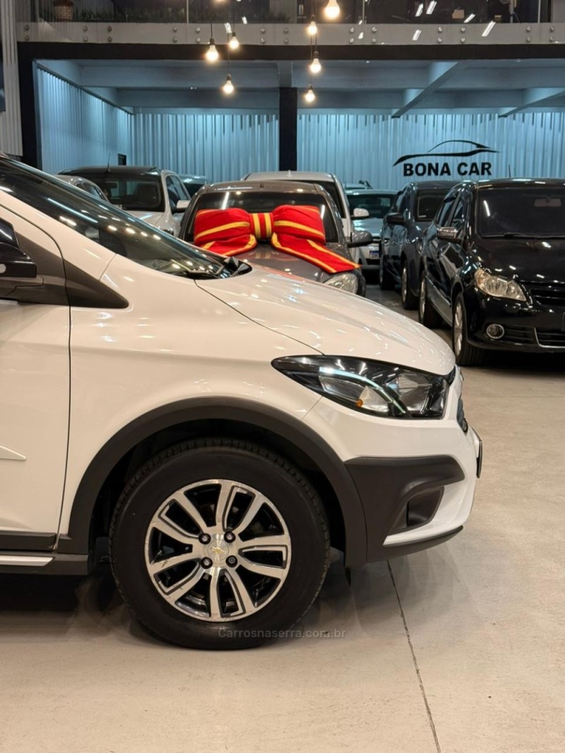 ONIX 1.4 MPFI ACTIV 8V FLEX 4P AUTOMÁTICO - 2018 - CAXIAS DO SUL