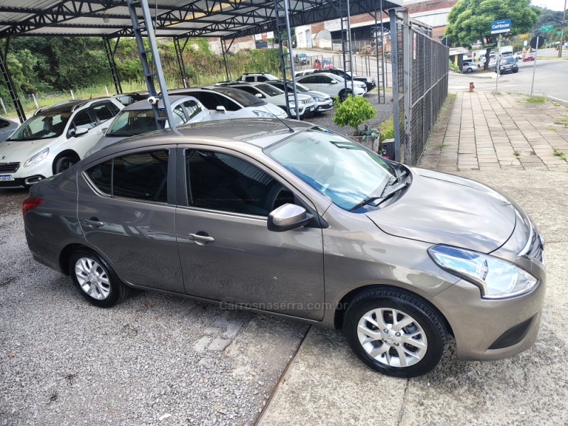 VERSA 1.6 16V FLEX SV 4P XTRONIC - 2018 - CAXIAS DO SUL