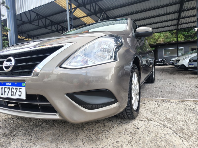 VERSA 1.6 16V FLEX SV 4P XTRONIC - 2018 - CAXIAS DO SUL