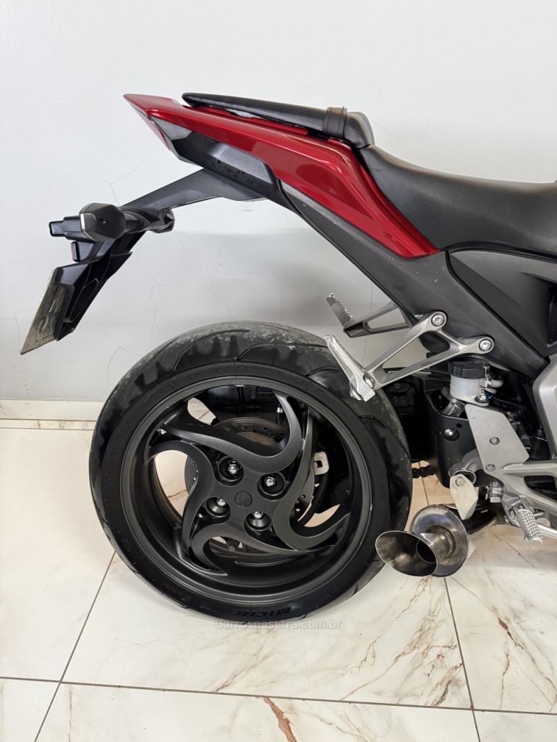 CB 1000R ABS - 2013 - SAPIRANGA
