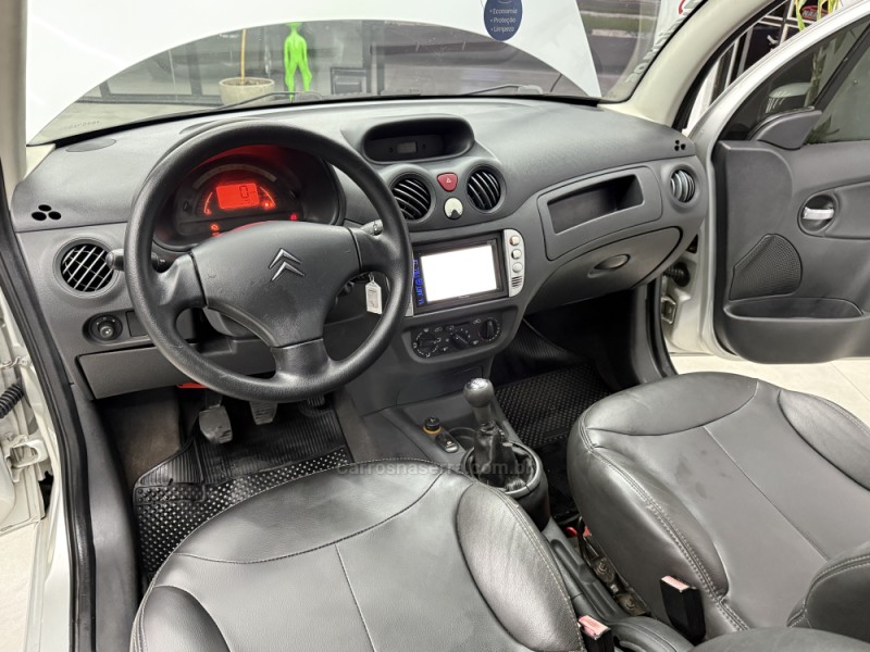 C3 1.4 I GLX 8V FLEX 4P MANUAL - 2011 - SAPIRANGA