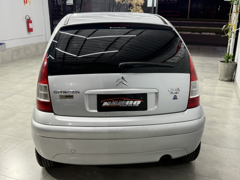 C3 1.4 I GLX 8V FLEX 4P MANUAL - 2011 - SAPIRANGA