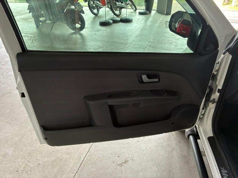 STRADA 1.8 MPI ADVENTURE LOCKER CE 8V FLEX 2P MANUAL - 2010 - BOM PRINCíPIO