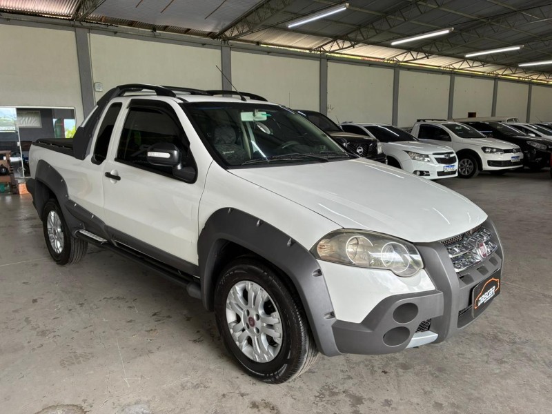STRADA 1.8 MPI ADVENTURE LOCKER CE 8V FLEX 2P MANUAL - 2010 - BOM PRINCíPIO
