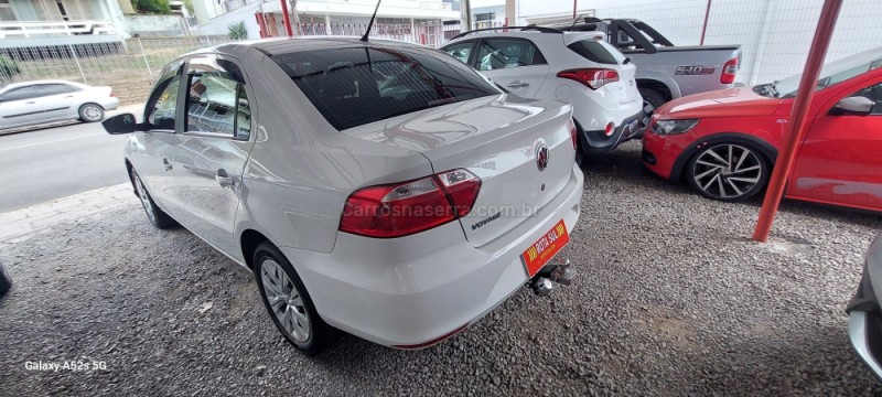 VOYAGE 1.6 MI COMFORTLINE 8V FLEX 4P MANUAL - 2022 - FARROUPILHA