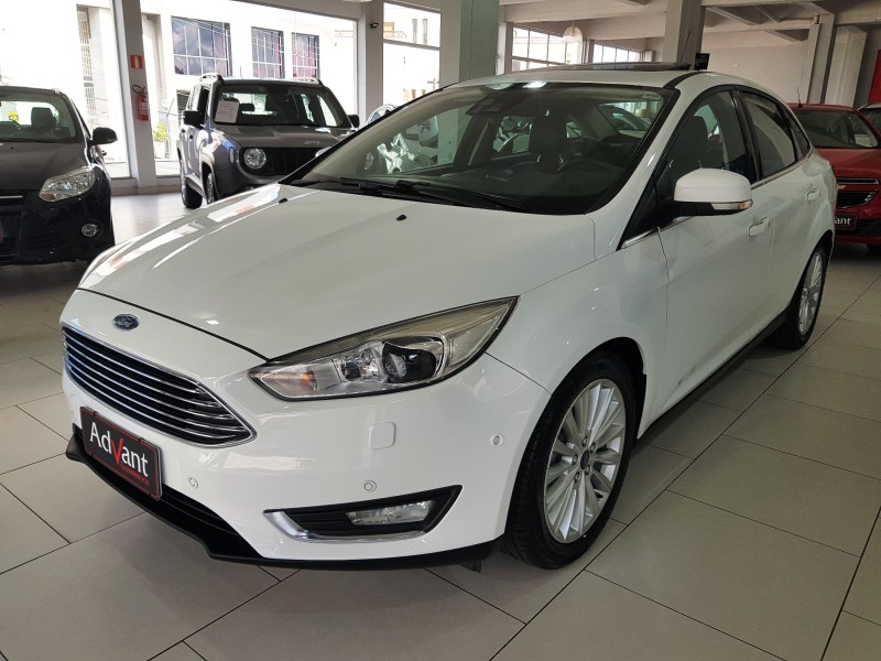 focus 2.0 titanium plus fastback 16v flex 4p automatico 2016 caxias do sul