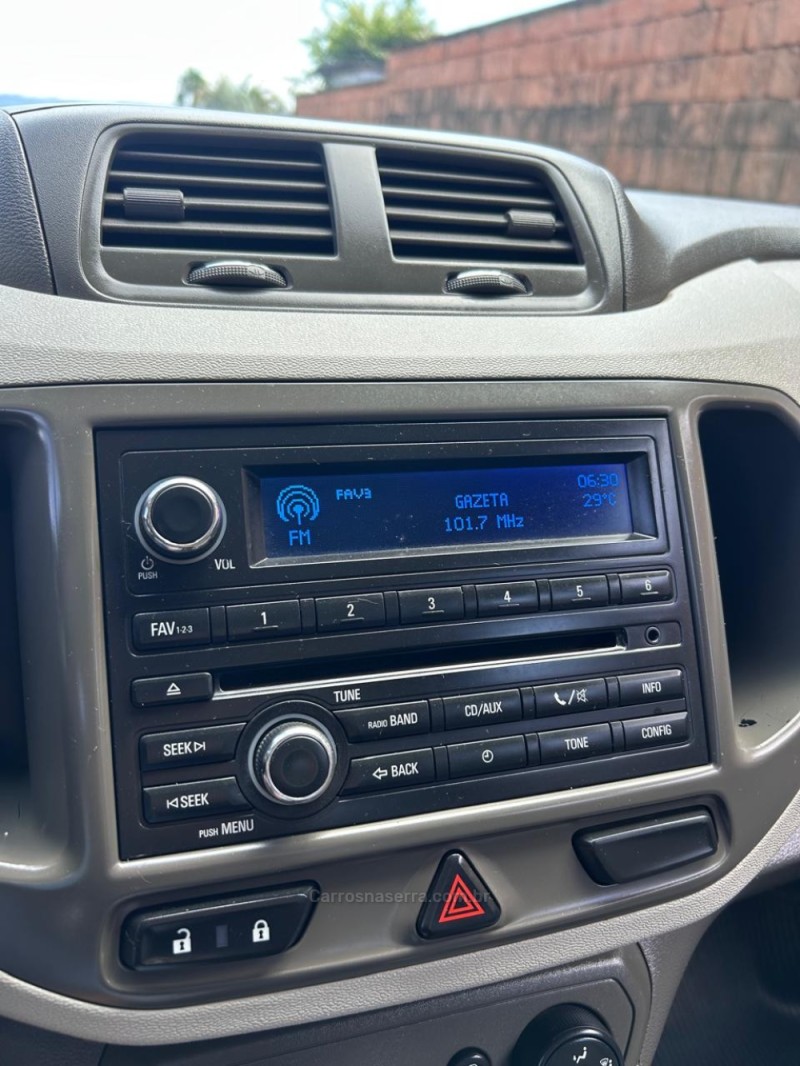 SPIN 1.8 LT 8V FLEX 4P AUTOMÁTICO - 2014 - VENâNCIO AIRES