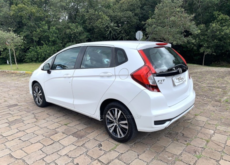 FIT 1.5 EX 16V FLEX 4P AUTOMÁTICO - 2020 - GUAPORé