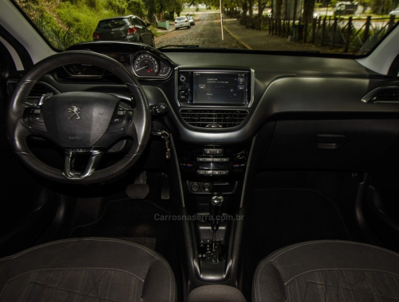 208 1.6 GRIFFE 16V FLEX 4P AUTOMÁTICO - 2016 - NOVO HAMBURGO