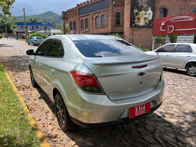 PRISMA 1.4 MPFI LT 8V FLEX 4P MANUAL - 2013 - DOIS IRMãOS