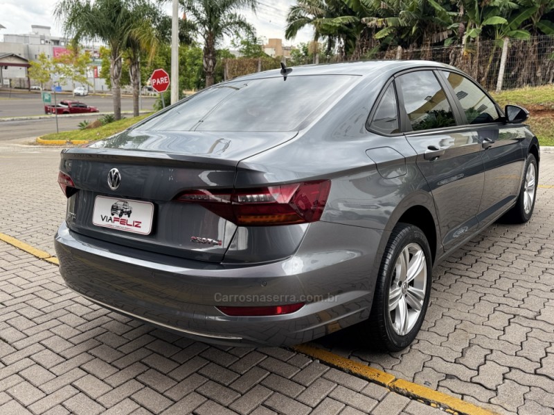 JETTA 2.0 COMFORTLINE FLEX 4P TIPTRONIC - 2019 - FELIZ