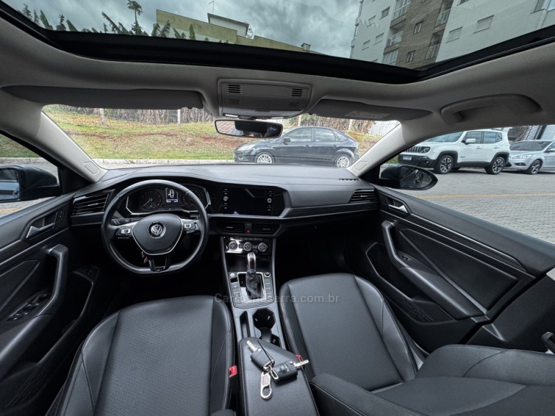 JETTA 2.0 COMFORTLINE FLEX 4P TIPTRONIC - 2019 - FELIZ