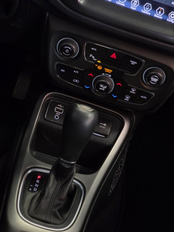 COMPASS 2.0 16V FLEX LONGITUDE AUTOMÁTICO - 2019 - CAXIAS DO SUL