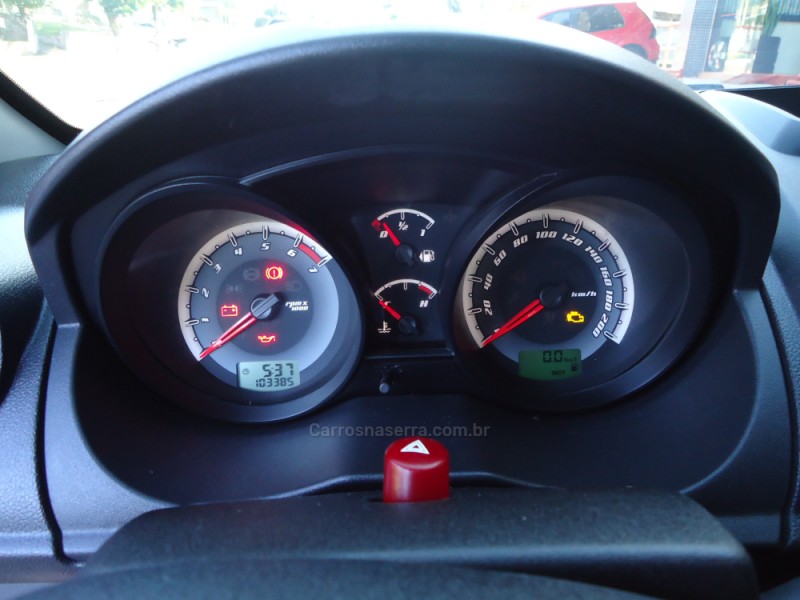 FIESTA 1.0 MPI CLASS 8V GASOLINA 4P MANUAL - 2014 - SANTA CLARA DO SUL