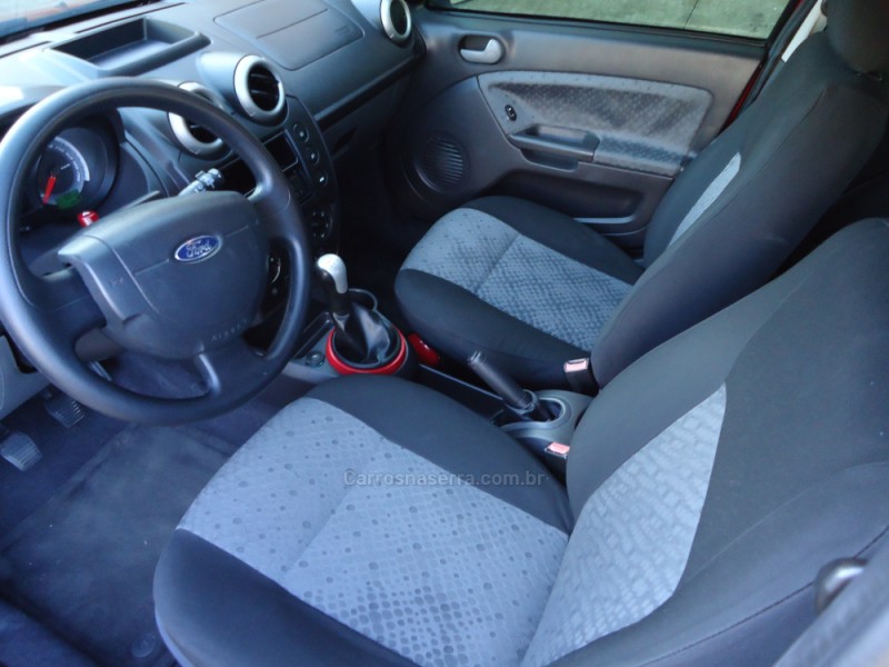 FIESTA 1.0 MPI CLASS 8V GASOLINA 4P MANUAL - 2014 - SANTA CLARA DO SUL