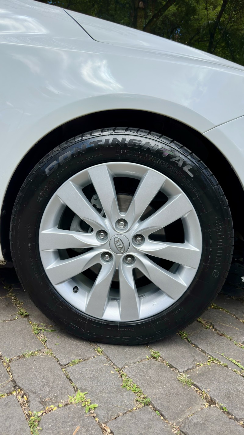 CERATO 1.6 SX3 16V GASOLINA 4P AUTOMÁTICO - 2012 - CAXIAS DO SUL