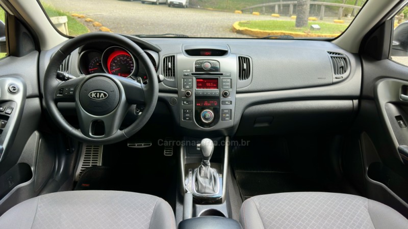 CERATO 1.6 SX3 16V GASOLINA 4P AUTOMÁTICO - 2012 - CAXIAS DO SUL