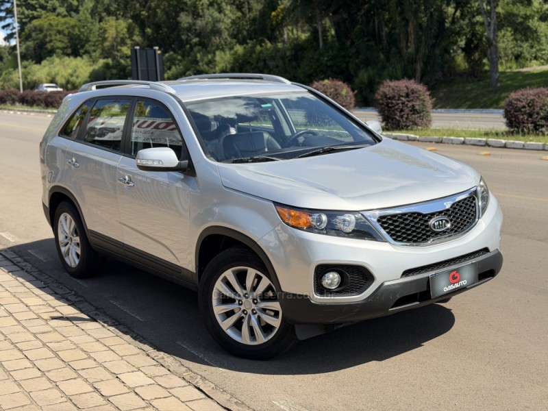sorento 2.4 ex 4x2 16v gasolina 4p automatico 2011 nova prata