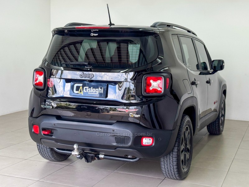 RENEGADE 2.0 16V TURBO DIESEL TRAILHAWK 4P 4X4 AUTOMÁTICO - 2016 - CARLOS BARBOSA