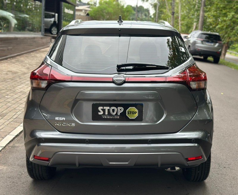 KICKS 1.6 ADVANCE 16V PLUS CVT FLEX 4P AUTOMÁTICO - 2024 - DOIS IRMãOS