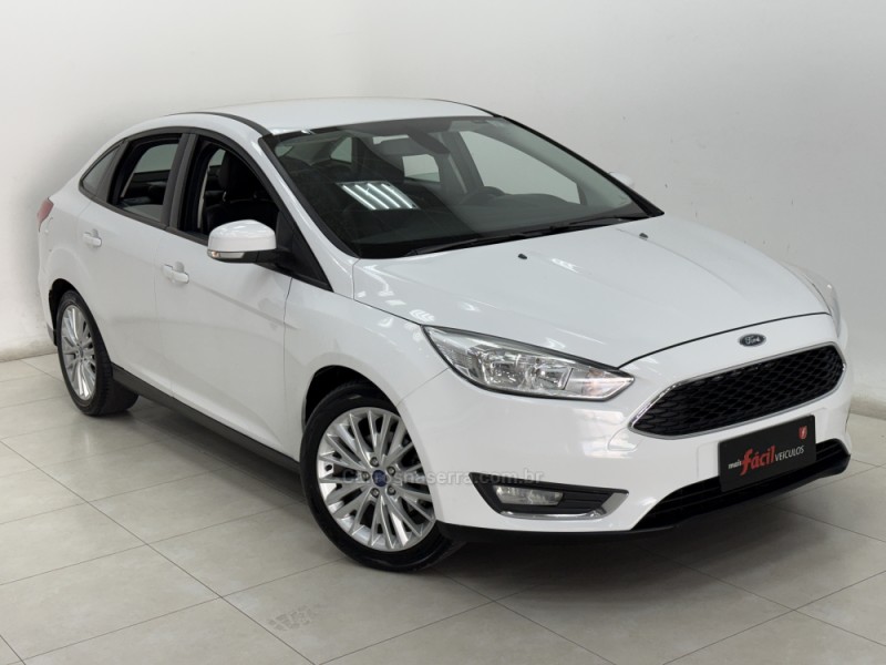 focus 2.0 se fastback 16v flex 4p automatico 2016 santa cruz do sul