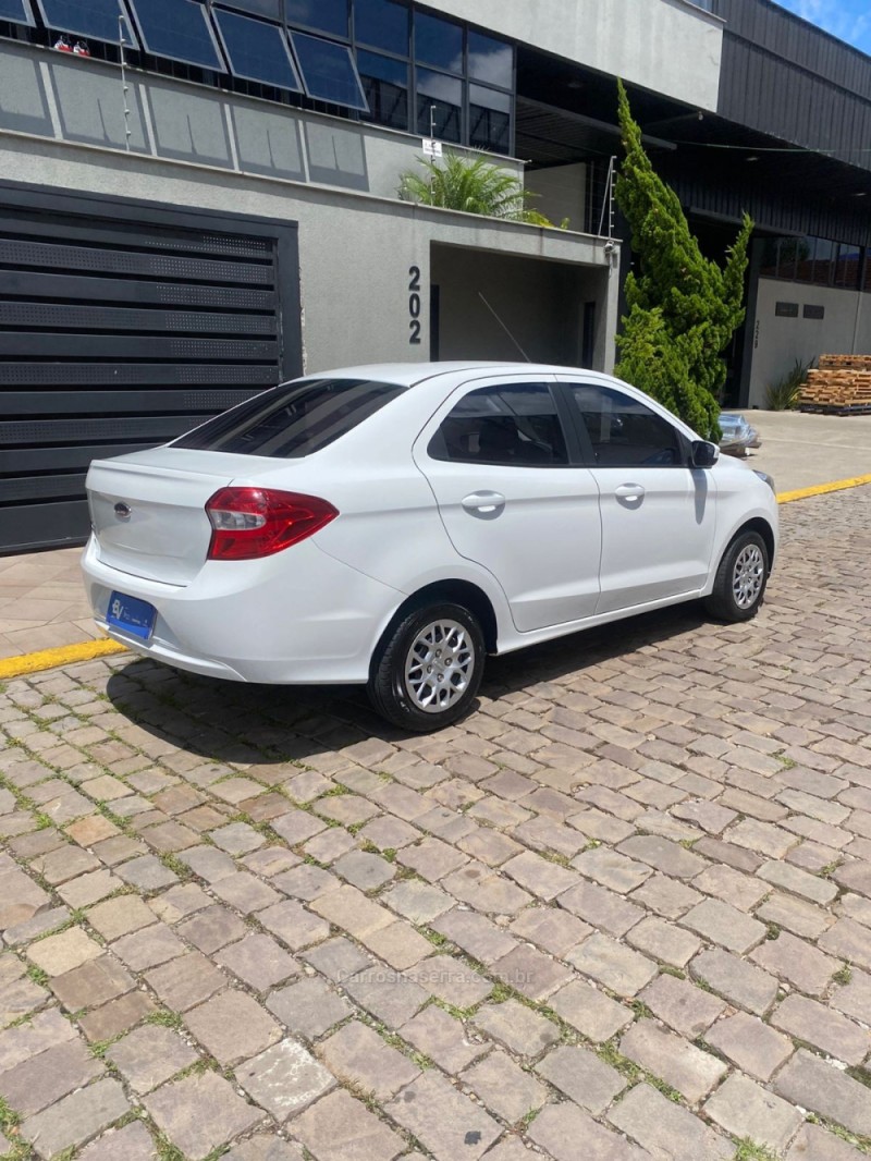 KA 1.5 SE SEDAN 16V FLEX 4P MANUAL - 2018 - CAXIAS DO SUL