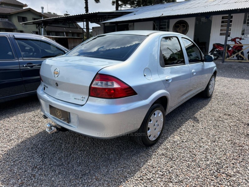PRISMA 1.4 MPFI MAXX 8V FLEX 4P MANUAL - 2011 - CANELA