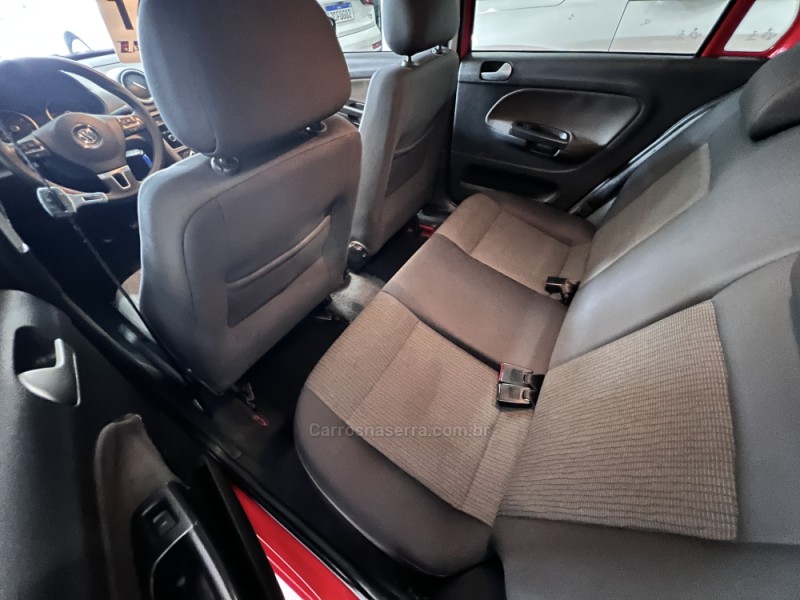 VOYAGE 1.0 MI TRENDLINE 8V FLEX 4P MANUAL - 2014 - CARLOS BARBOSA
