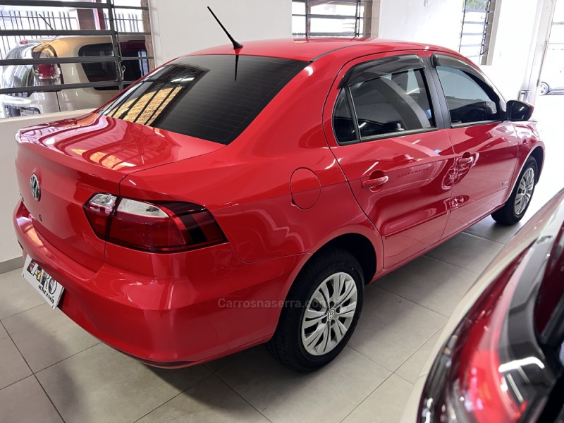 VOYAGE 1.0 MI TRENDLINE 8V FLEX 4P MANUAL - 2014 - CARLOS BARBOSA