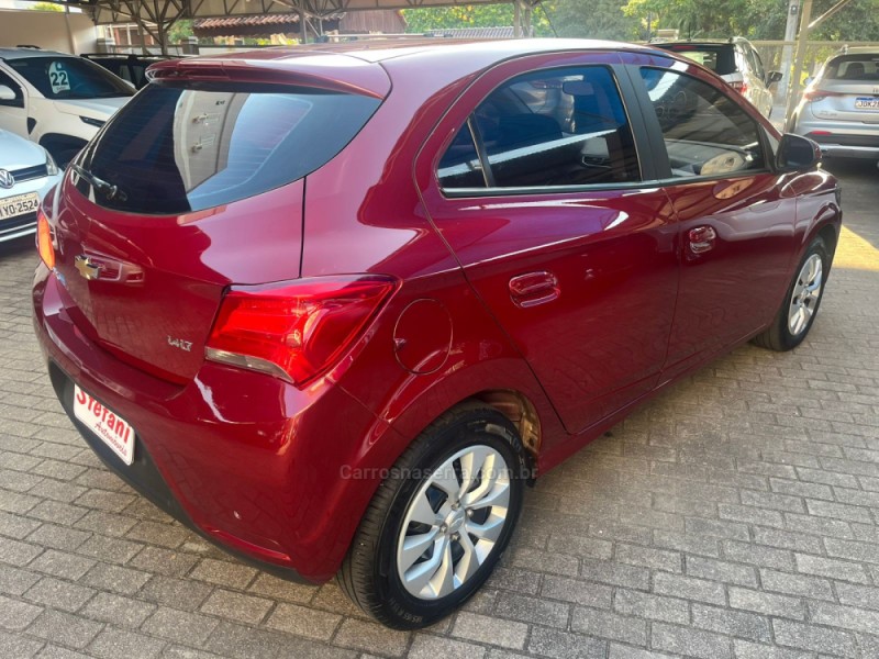 ONIX 1.4 MPFI LT 8V FLEX 4P MANUAL - 2018 - FELIZ