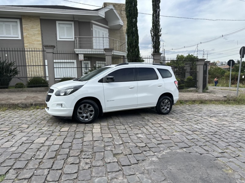 SPIN 1.8 LT 8V FLEX 4P AUTOMÁTICO - 2017 - CAXIAS DO SUL