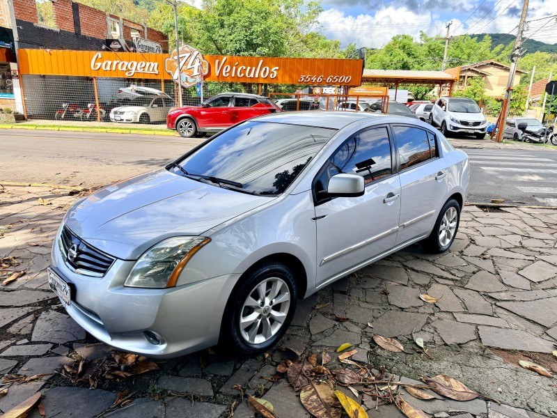 sentra 2.0 s special edition 16v flex 4p automatico 2010 tres coroas