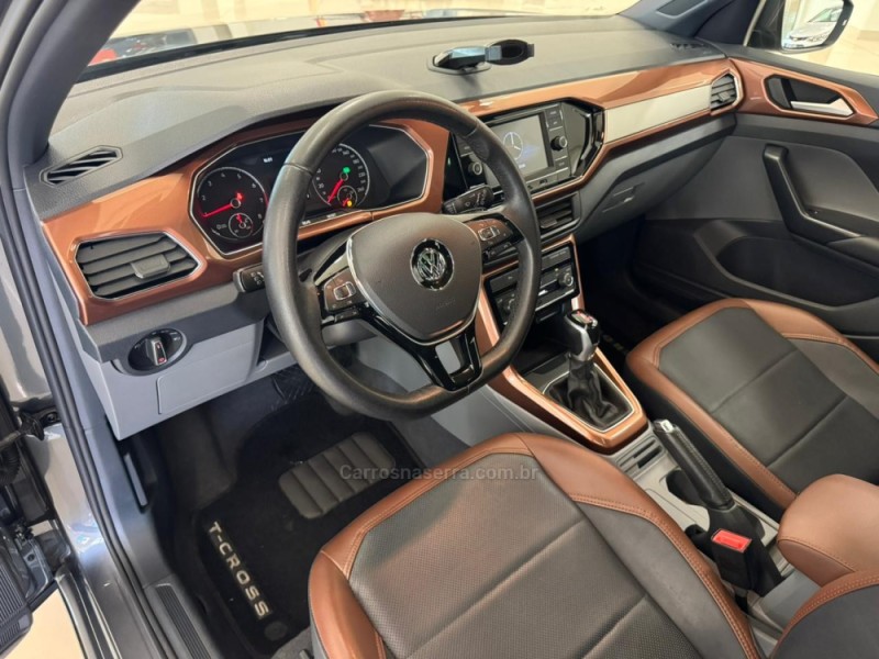 T-CROSS 1.0 COMFORTLINE TSI FLEX 4P AUTOMÁTICO - 2020 - VERANóPOLIS