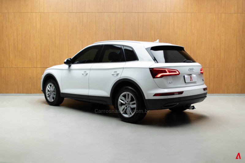 Q5 2.0 TFSI ATTRACTION 16V 225CV GASOLINA 4P AUTOMÁTICO - 2018 - GARIBALDI