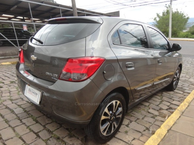 ONIX 1.4 MPFI LTZ 8V FLEX 4P AUTOMÁTICO - 2015 - BENTO GONçALVES