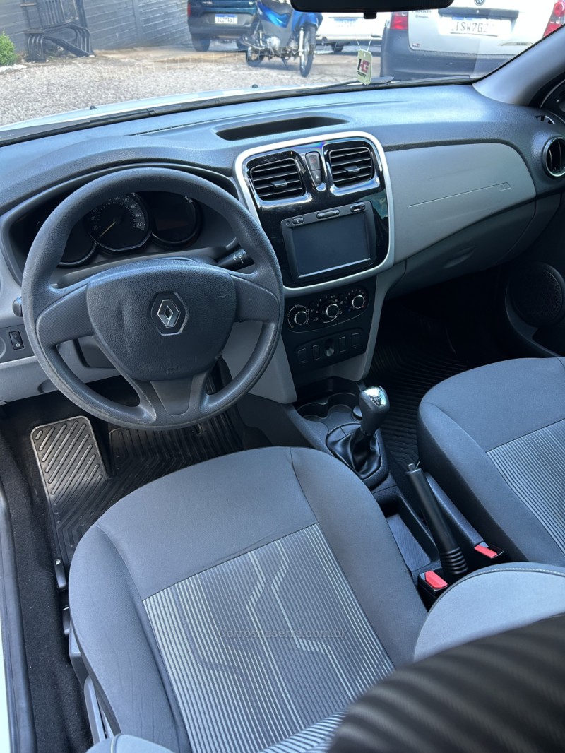 LOGAN 1.6 EXPRESSION 8V FLEX 4P AUTOMATIZADO - 2017 - CARAZINHO