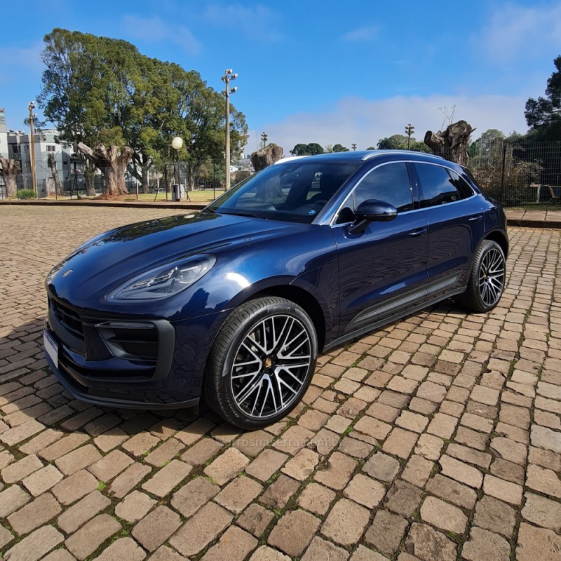 macan 2.0 16v gasolina 4p automatico 2023 lagoa vermelha