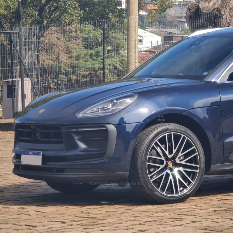 MACAN 2.0 16V GASOLINA 4P AUTOMÁTICO - 2023 - LAGOA VERMELHA
