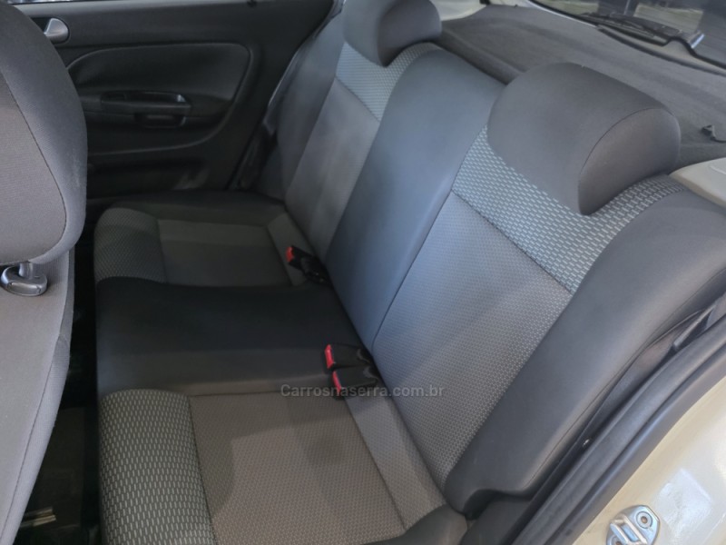 GOL 1.0 MI 8V FLEX 4P MANUAL - 2013 - CAXIAS DO SUL