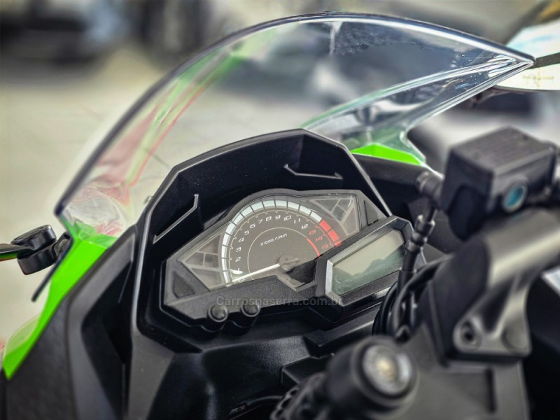 NINJA 300 ABS LIMITED EDITION - 2017 - PORTO ALEGRE