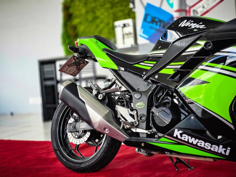 NINJA 300 ABS LIMITED EDITION - 2017 - PORTO ALEGRE