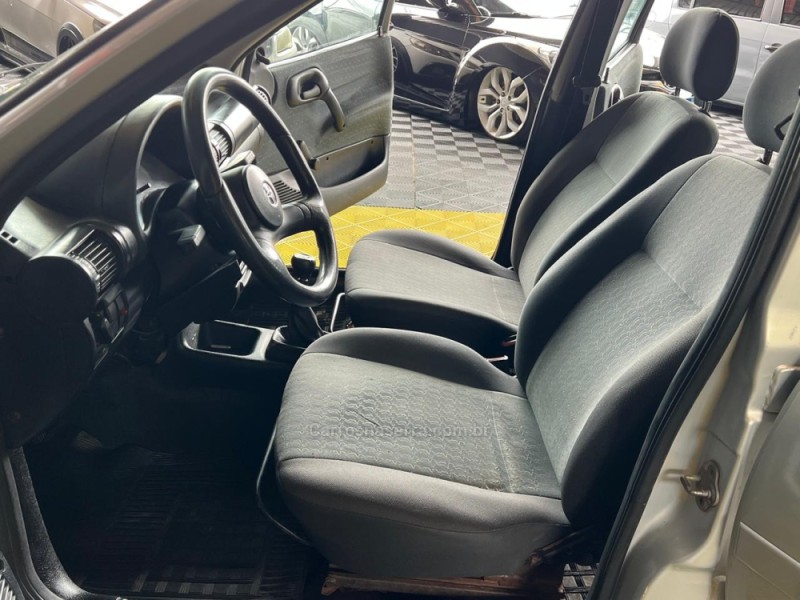 CORSA 1.0 EFI WIND 8V GASOLINA 4P MANUAL - 2001 - CAXIAS DO SUL