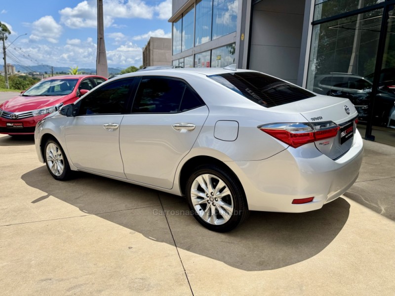 COROLLA 2.0 XEI 16V FLEX 4P AUTOMÁTICO - 2018 - LAJEADO