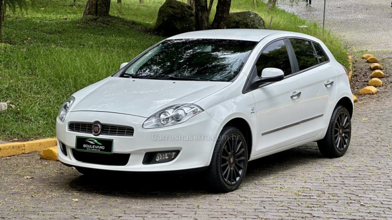 BRAVO 1.8 ABSOLUTE 16V FLEX 4P AUTOMATIZADO - 2013 - CAXIAS DO SUL