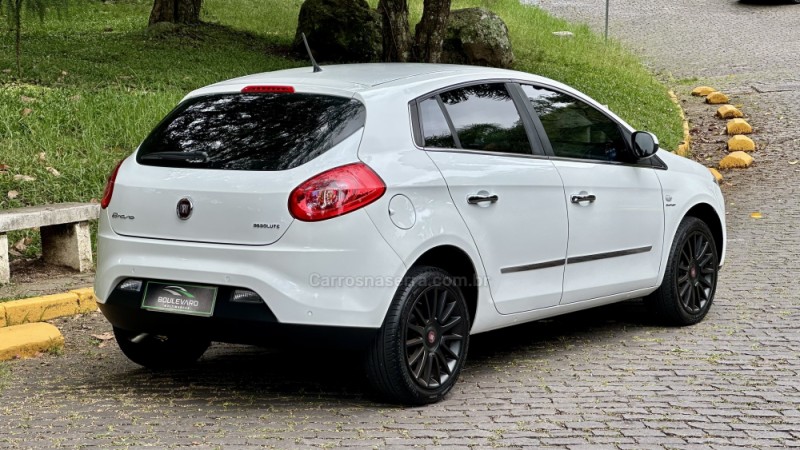 BRAVO 1.8 ABSOLUTE 16V FLEX 4P AUTOMATIZADO - 2013 - CAXIAS DO SUL